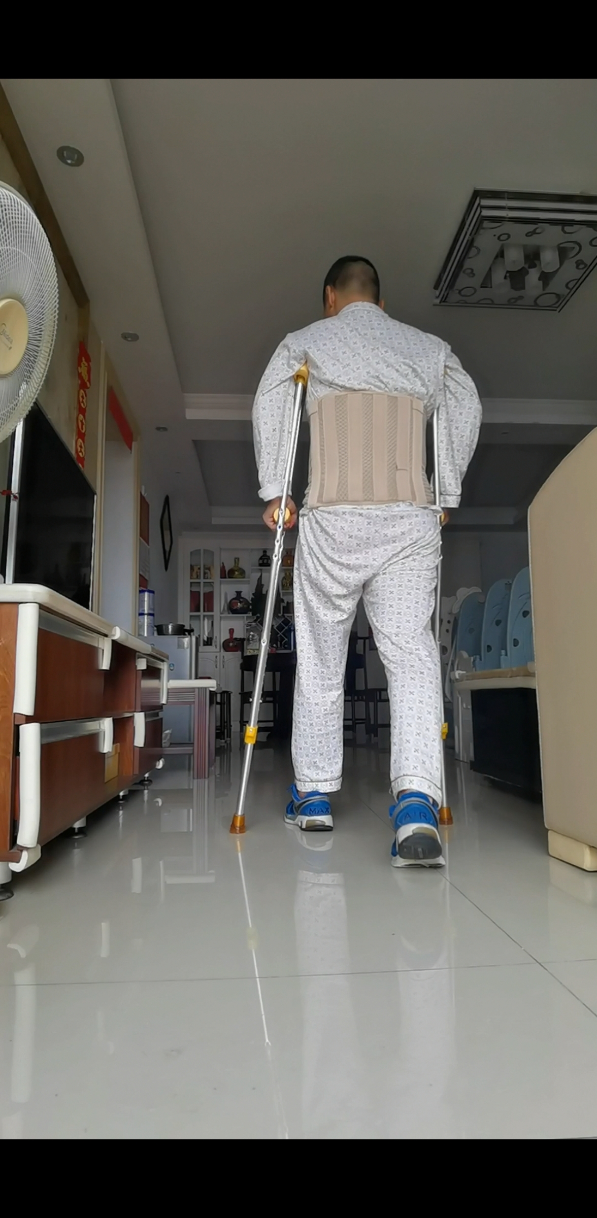 Screenshot_20211119_071901_com.huawei.himovie.jpg