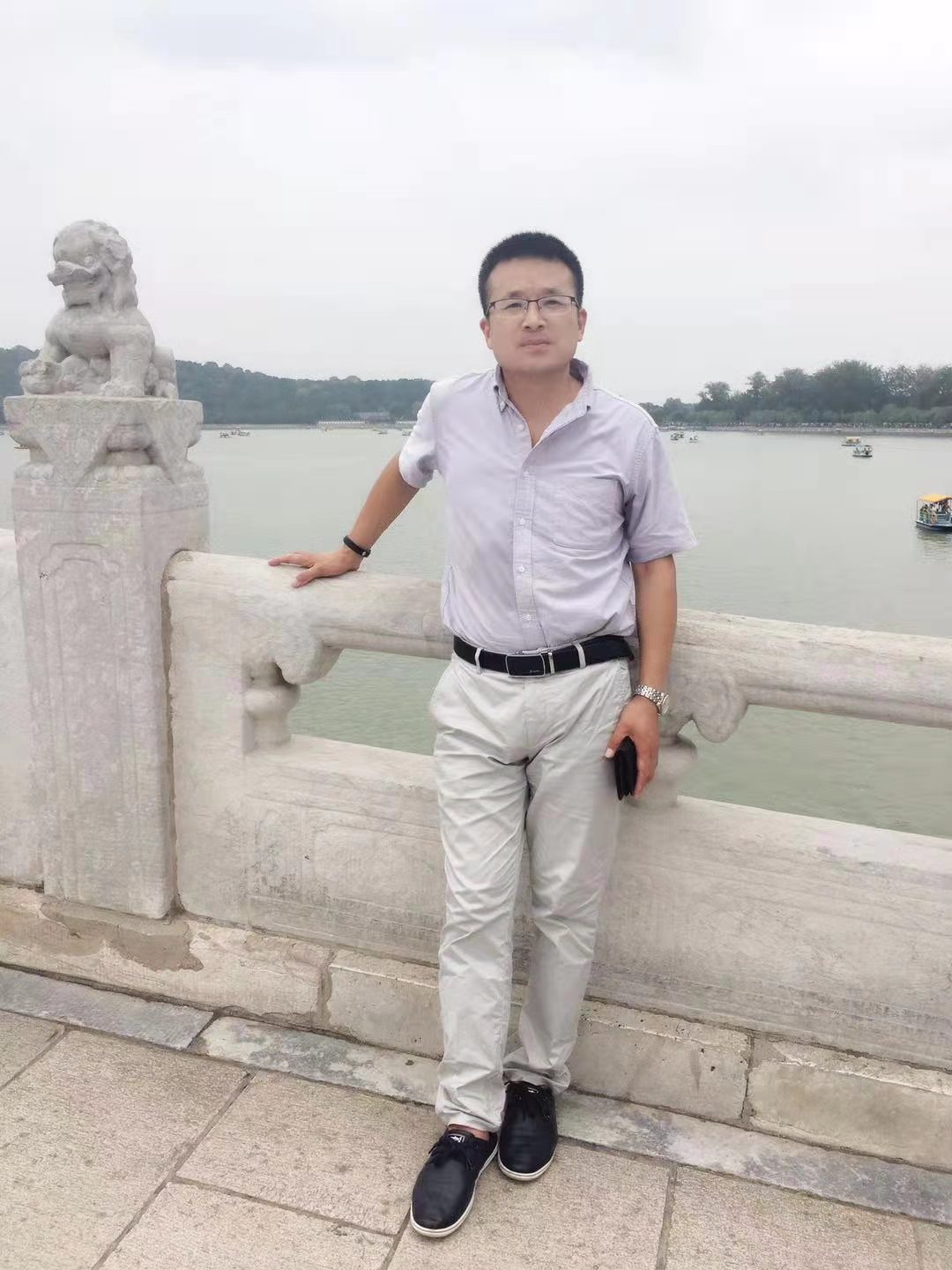 张洪忠.jpg
