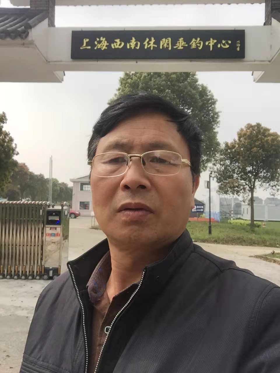 朱崇伟.jpg
