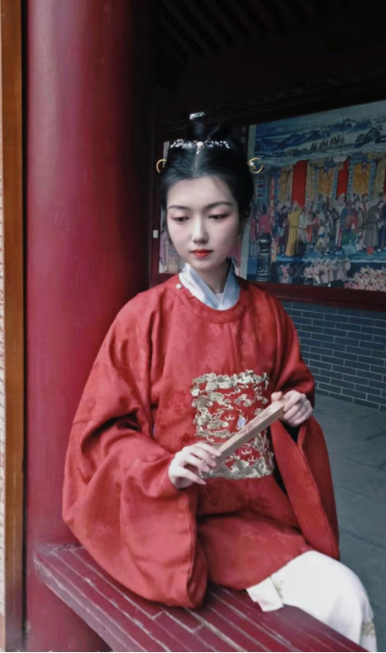 冯嘉艺.png